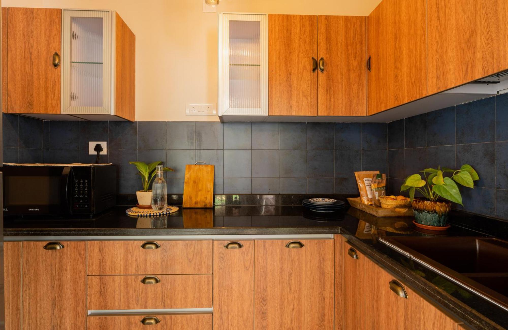 Elivaas 5 Bhk With Pvt Pool, Entertainment Room & Glass House - Bludoor Marmagao Exteriör bild