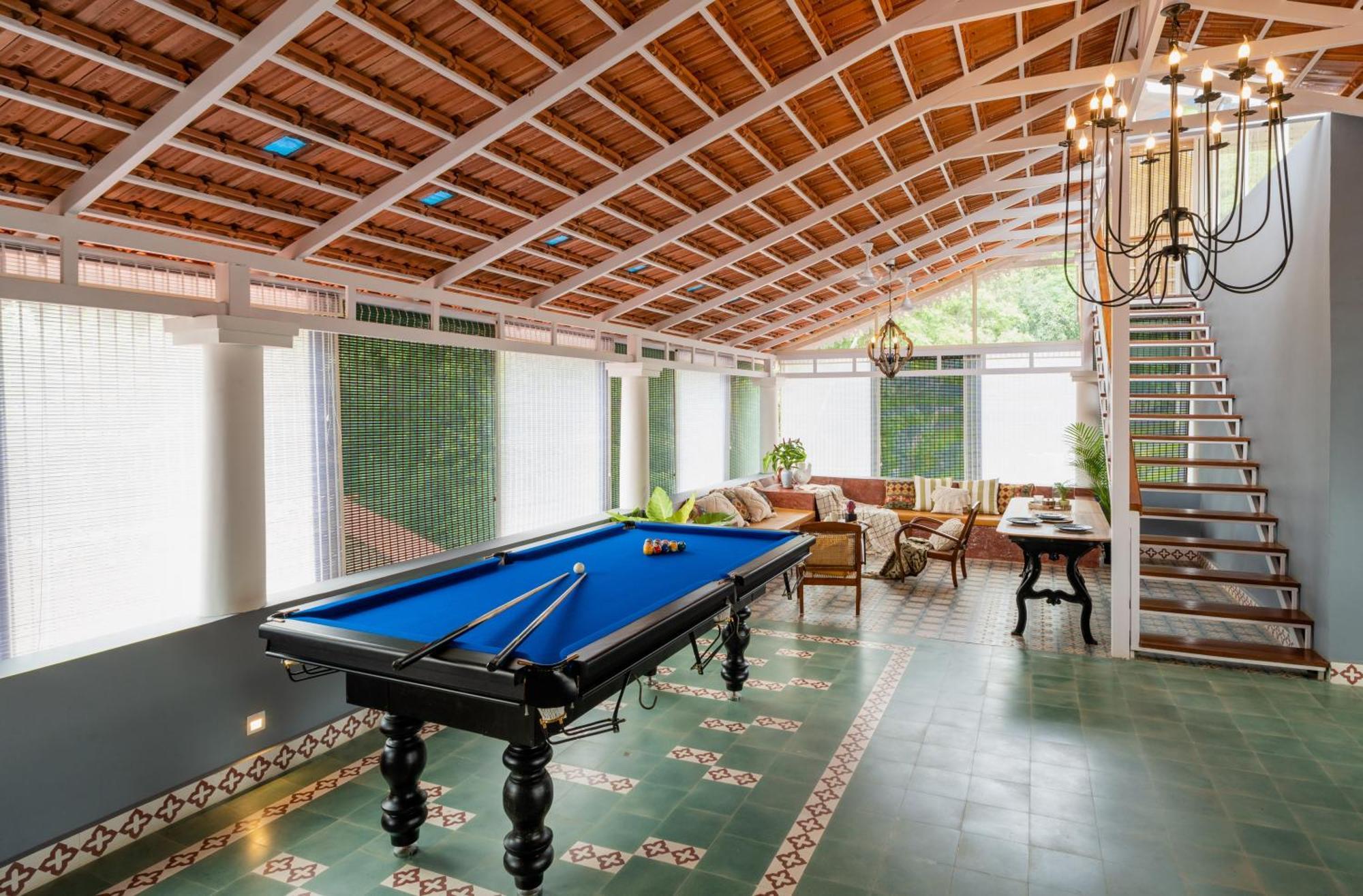 Elivaas 5 Bhk With Pvt Pool, Entertainment Room & Glass House - Bludoor Marmagao Exteriör bild